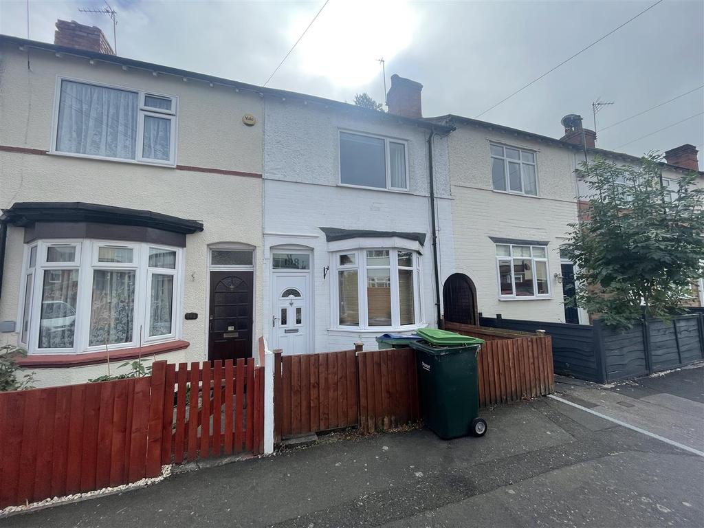 Merrivale Road, Smethwick 2 bed terraced house £800 pcm (£185 pw)