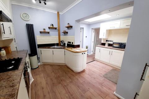 3 bedroom detached bungalow for sale, Green Lane , Gainsborough, DN21 5JW