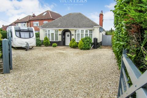 3 bedroom detached bungalow for sale, Green Lane , Gainsborough, DN21 5JW