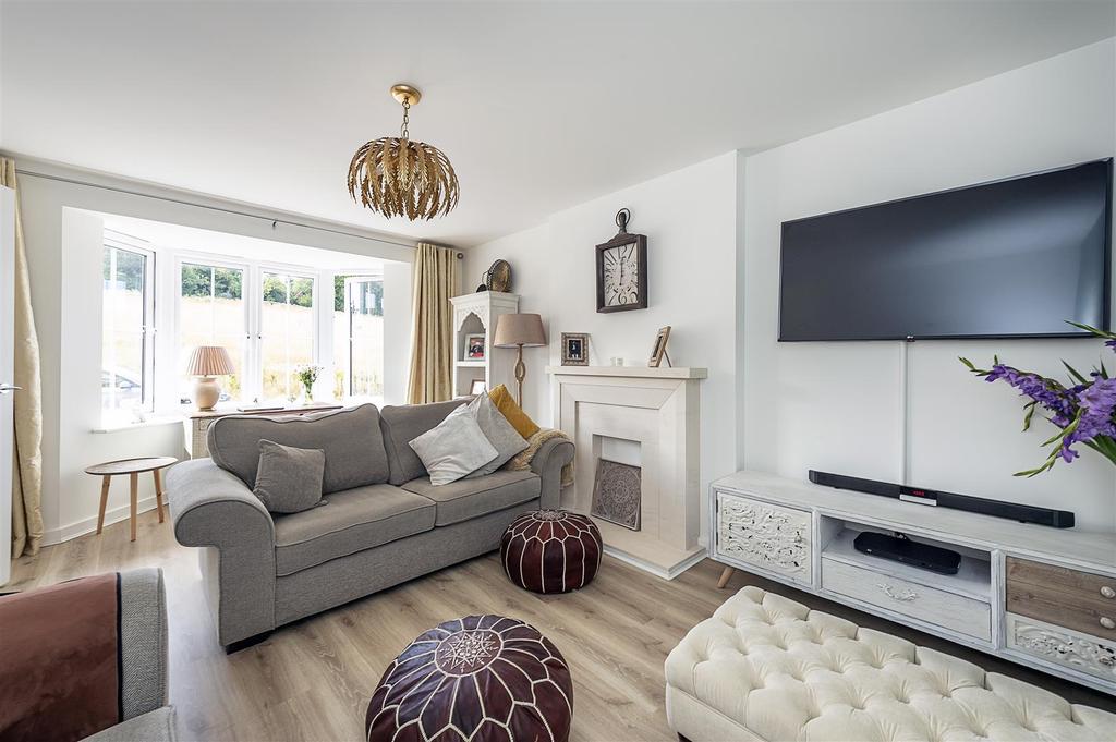 Chime Dell, Whitwell, Hitchin 4 bed detached house £795,000