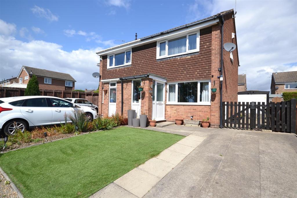 Appleby Lane, Garforth, Leeds 2 bed semidetached house £214,995