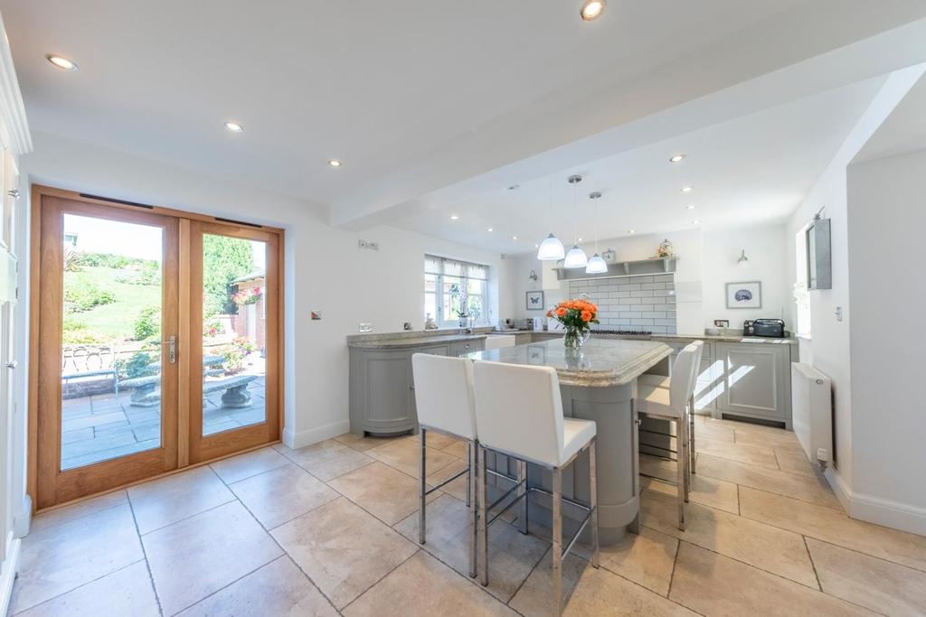 Rose Cottage-011.JPG