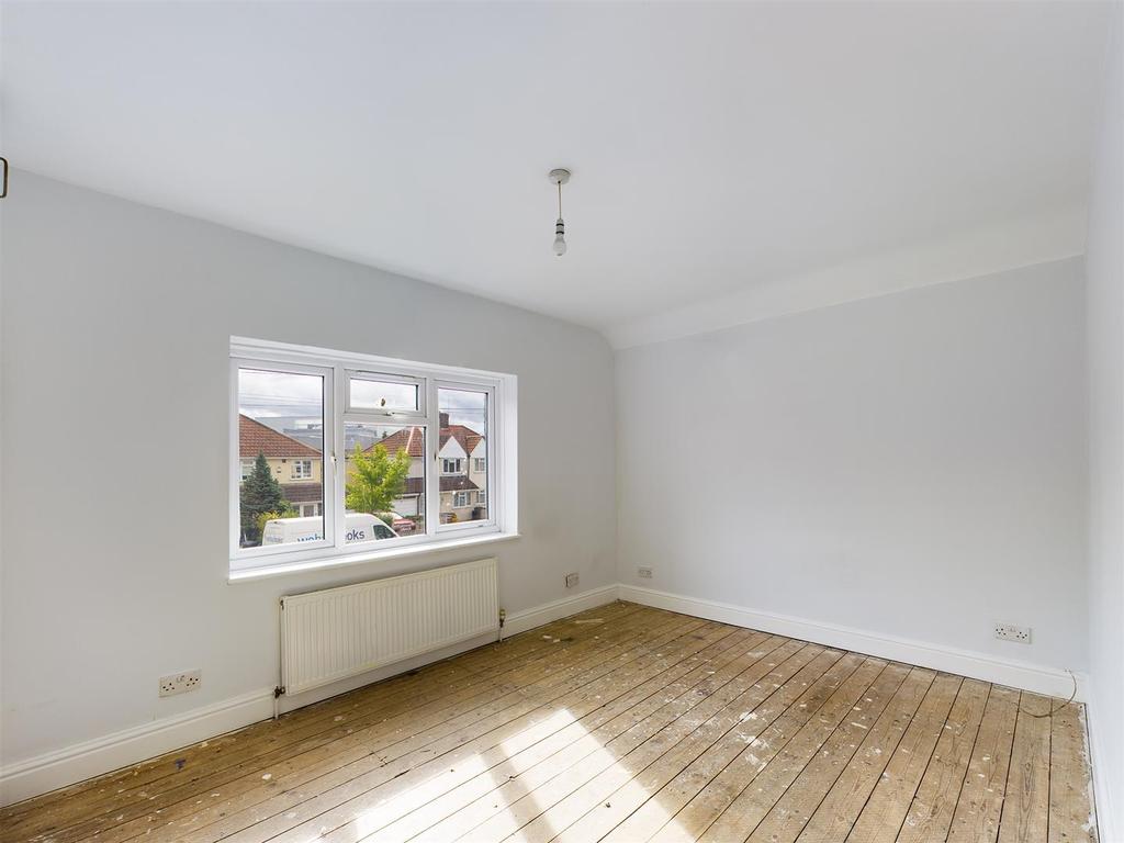 CAM00458 P1-PR0181-STILL05.jpg