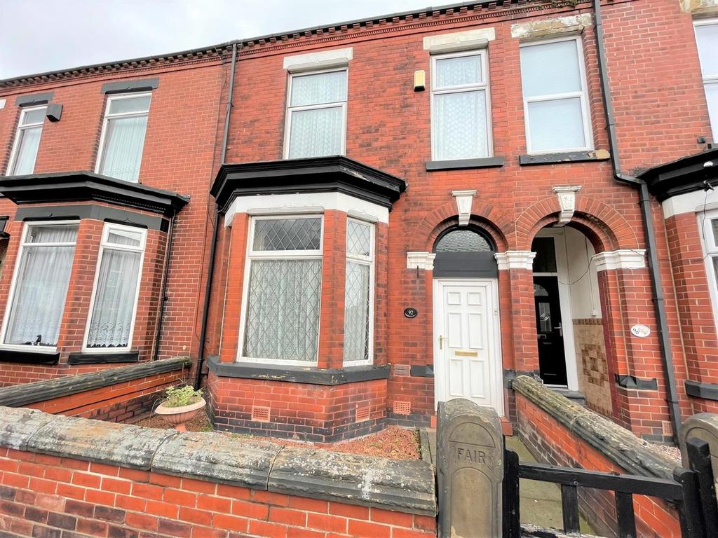 The Avenue, Leigh 3 bed terraced house for sale £159,950