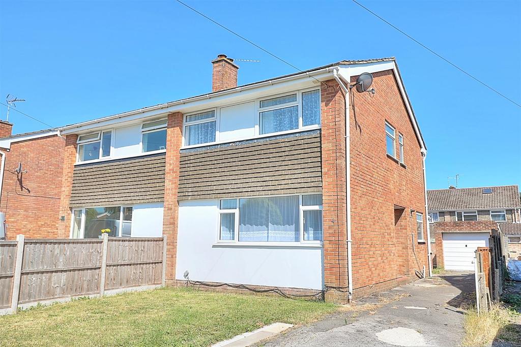 Ashley Gardens, Chandlers Ford 3 bed semidetached house £1,300 pcm