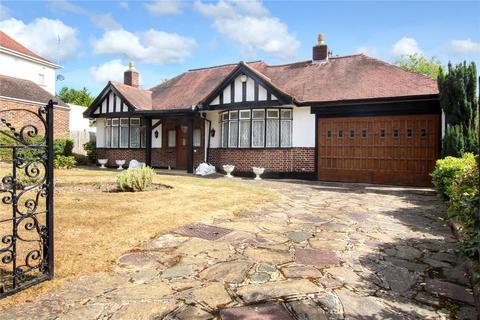 3 bedroom bungalow for sale - Ringmer Place, London, N21