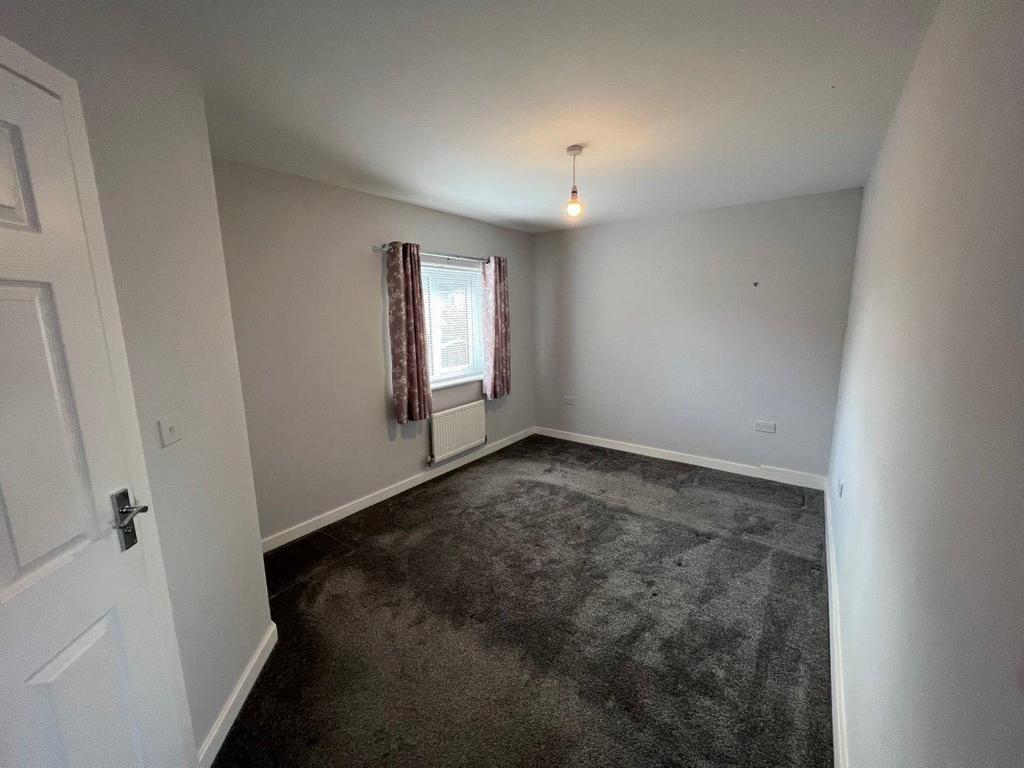 Bedroom 2.jpg