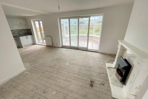 25 Fens Crescent, Hartlepool, TS25 2QN