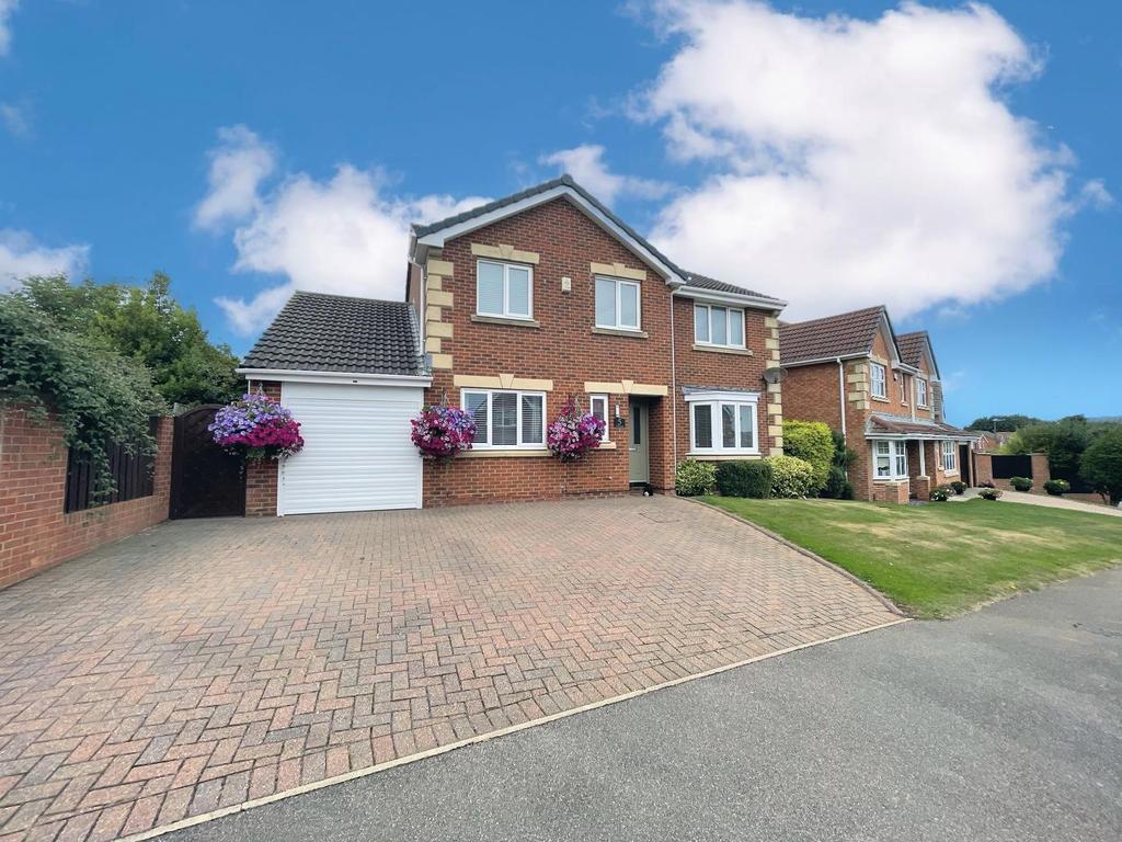 Goldfinch Road, Cuthbert, Hartlepool 4 bed detached house for