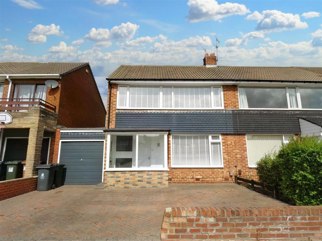 Hampton Road, Marden Farm Estate 3 bed semidetached house for sale £