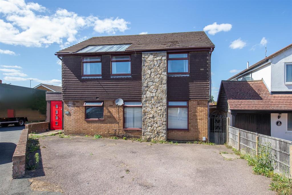 Garrett Close, Dunstable 4 bed detached house £475,000