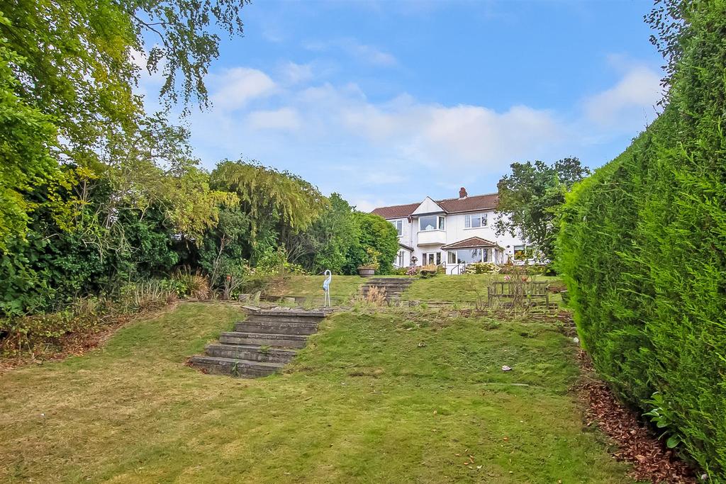Worsall Road, Yarm 5 bed detached house £500,000