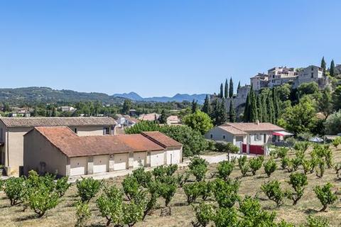 9 bedroom house, Vaison-La-Romaine, Vaucluse, Provence-Alpes-Côte d`Azur