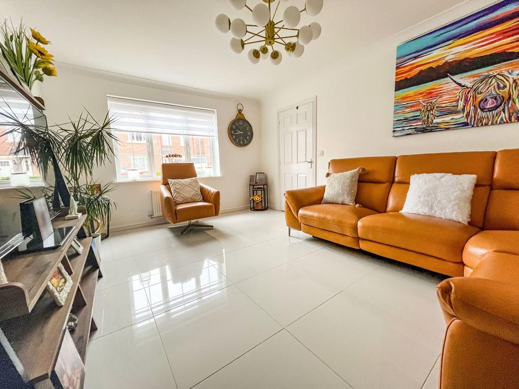 Cresta View, Houghton Le Spring, Tyne... 5 bed detached house £279,950