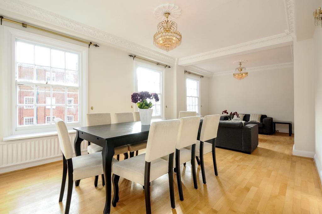 Apsley House St John's Wood NW8 4 bed apartment £5,633 pcm (£1,300 pw)