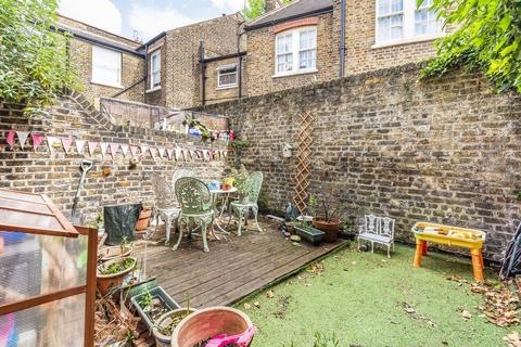166a Trafalgar Street, London, SE17 2TP