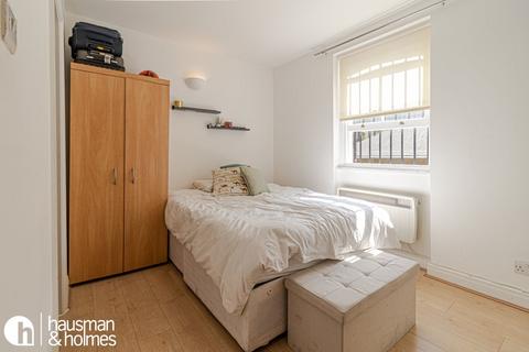 undefined, Golders Green Road, Golders Green