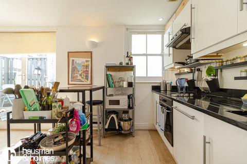undefined, Golders Green Road, Golders Green