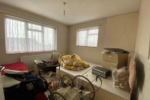 1 Carrington Close, Borehamwood, WD6 2HB