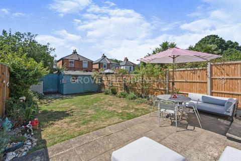 22 Highclere Road, New Malden, KT3 3HJ