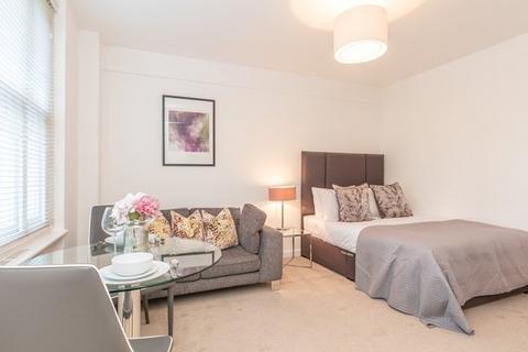 Studio to rent - Hill Street, Mayfair, London, W1J