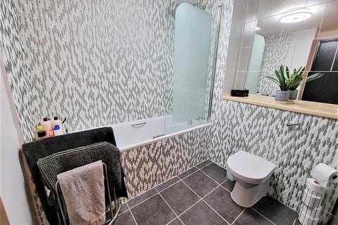 36 Tanglewood Way, Feltham, TW13 7HB