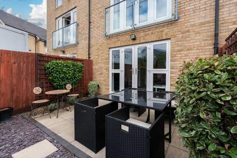 30 Butterfly Crescent, Hemel Hempstead, HP3 9GS