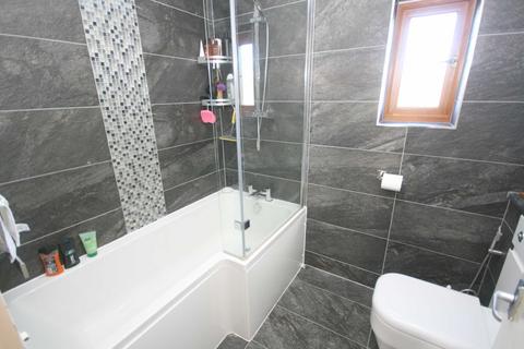 3 bedroom terraced house to rent, Willington Terrace, Wallsend, Tyne And Wear, NE28