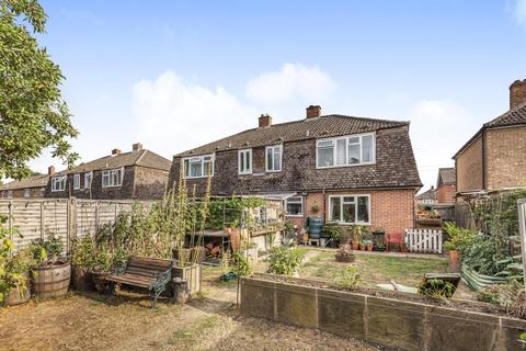 9 Buscot Drive, Abingdon, OX14 2BJ