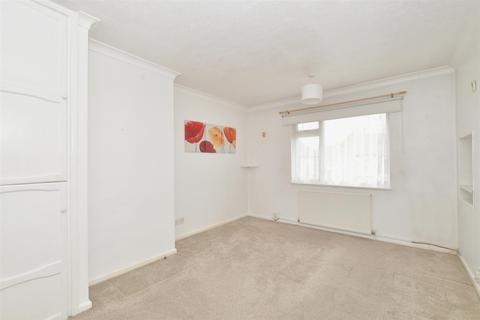25 Adhurst Road, Havant, PO9 2HP