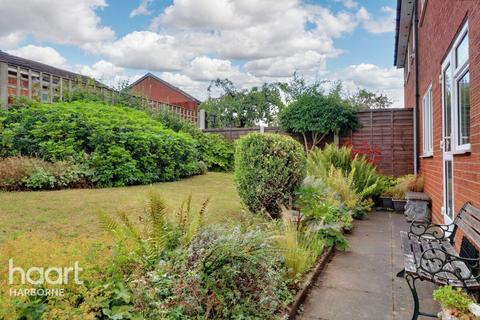 2 Fredas Grove, Harborne, Birmingham, B17 0SY