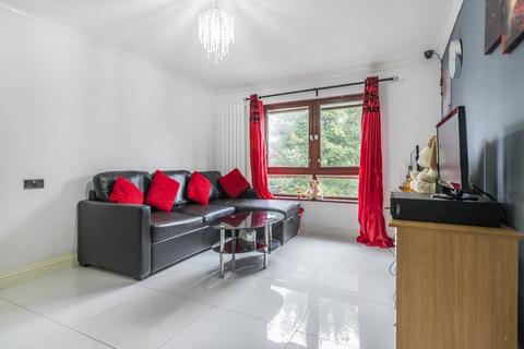 22 Diana Gardens, Surbiton, KT6 7SQ