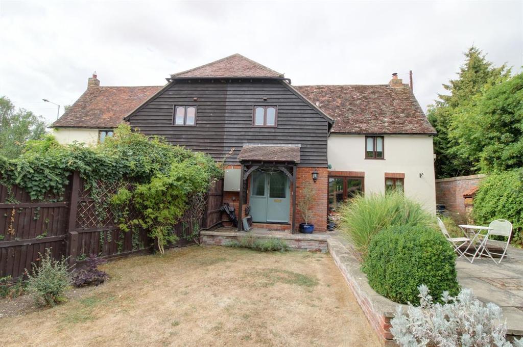 Grange Court, Old North Road, Bassingbourn, Royston 3 bed semidetached