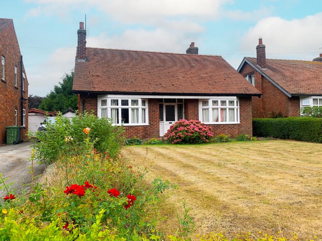 3 Bedroom Detached Dorma Bungalow   For Sale