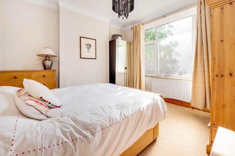 11a Ethelbert Road, London, SW20 8QD