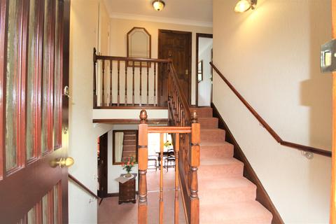 24 Hazler Orchard, Church Stretton, SY6 7AL