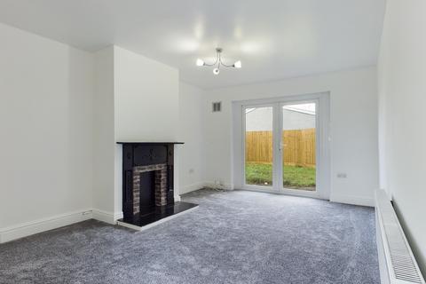 2 bedroom terraced house to rent, Cartersford Place, West Cross, Swansea, SA3