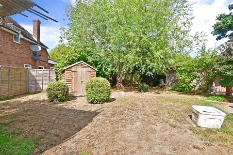 2 bedroom cottage for sale - Manor Road, Lambourne End, Romford, Essex