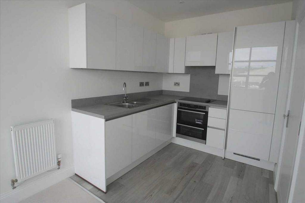 Fitted Kitchen Area