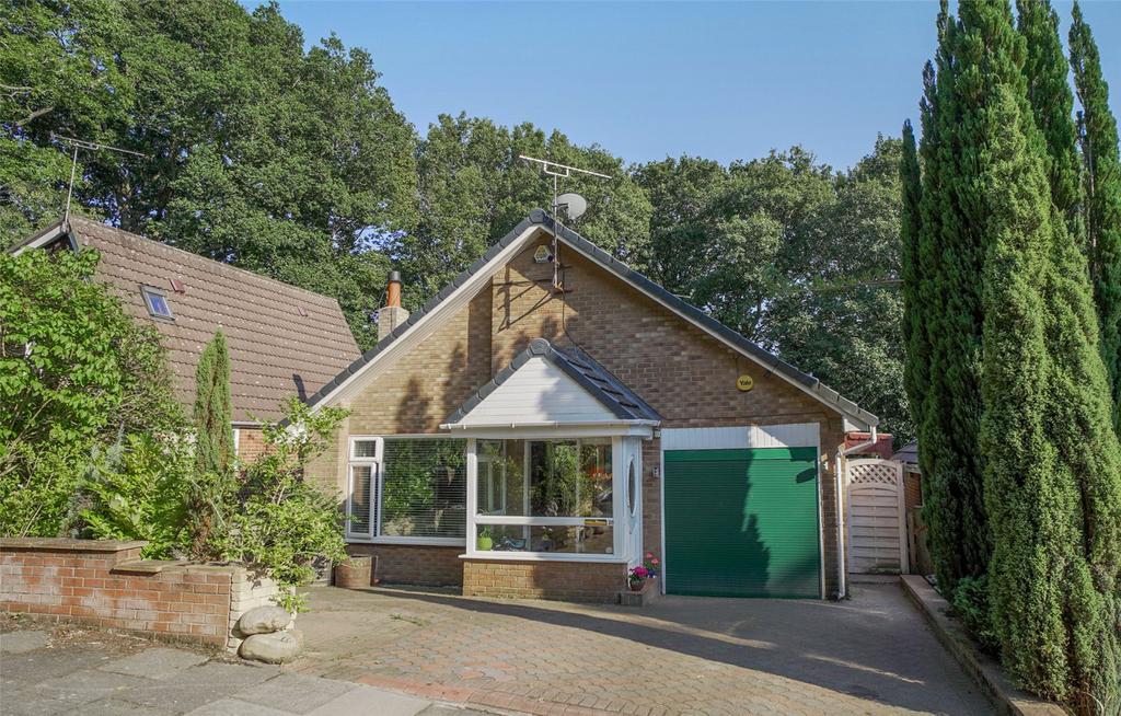 Orchard Dene, Rowlands Gill, NE39 3 bed detached house £325,000