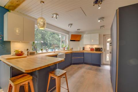 28 Orchard Dene, Rowlands Gill, NE39 1DW