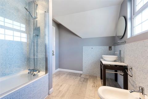 22 Heathfield Gardens, London, W4 4JY