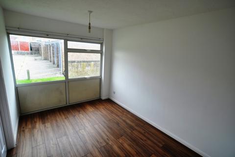 1 bedroom flat to rent, Woolgrove Court, Woolgrove Road, Hitchin, SG4