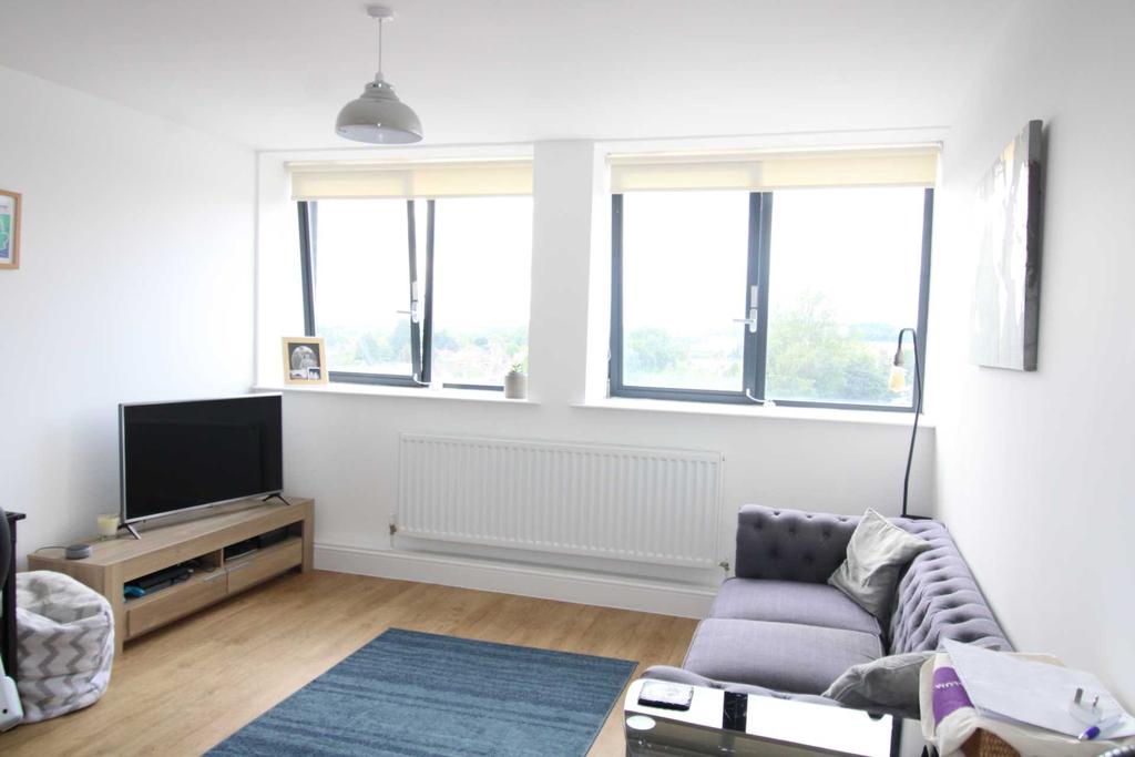 Orchard House, Potters Bar 1 bed flat £1,050 pcm (£242 pw)