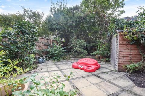 65 Braemar Avenue, London, SW19 8AY