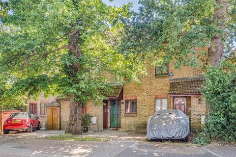 110 Augustus Road, London, SW19 6ER
