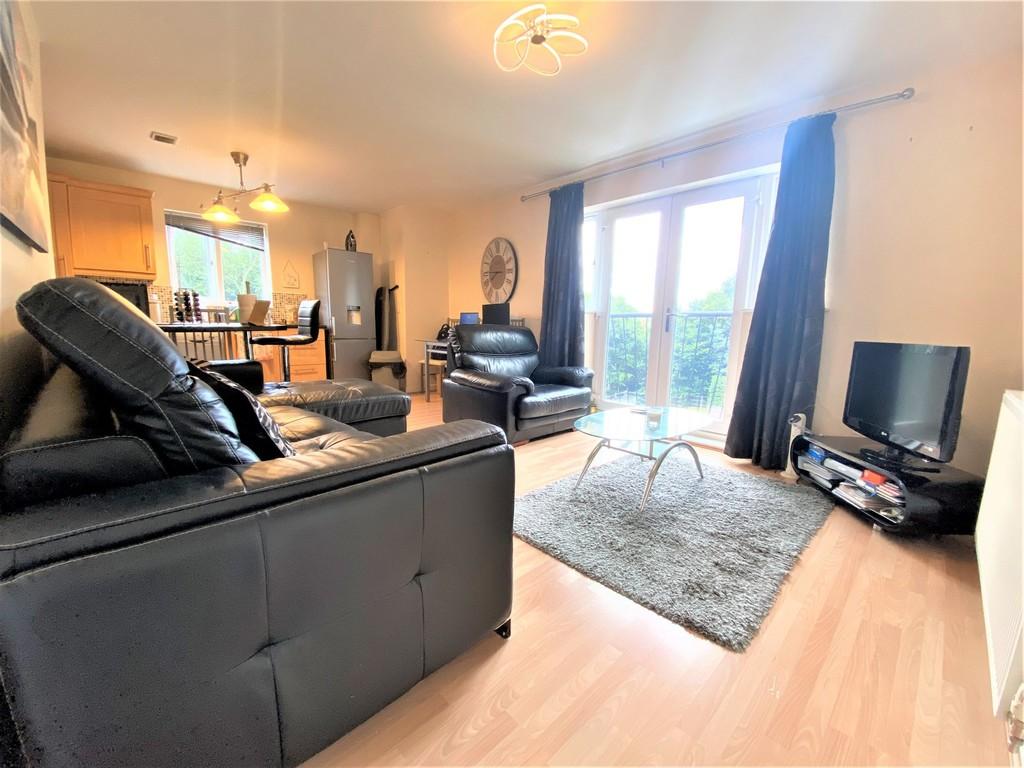 Edward Street, Stocksbridge 2 bed apartment £125,000