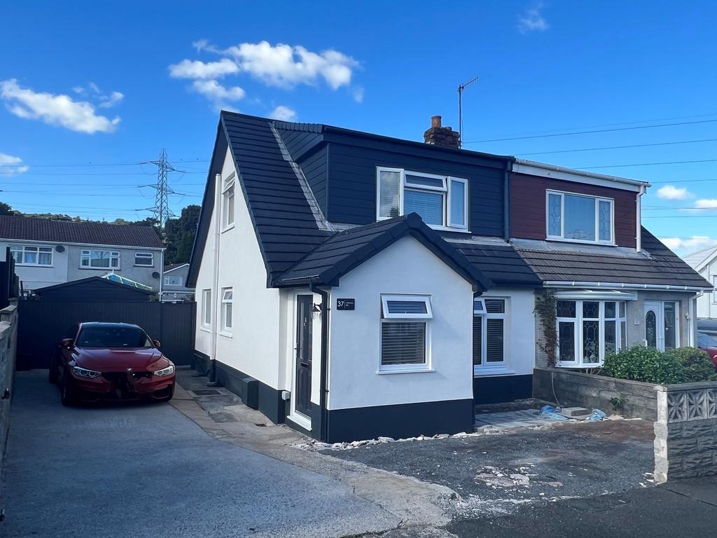 Orpheus Road, Swansea, City And County of Swansea. 3 bed