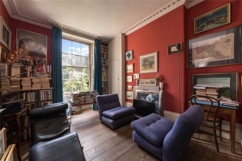 6 Canonbury Square, London, N1 2AU