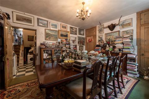 6 Canonbury Square, London, N1 2AU